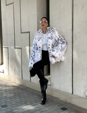 Шуба из меха лисы под рысь - цвет белый, PREMIUM COLLECTION