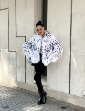 Шуба из меха лисы под рысь - цвет белый, PREMIUM COLLECTION