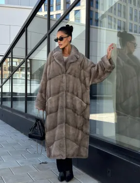 Шуба из меха норки в стиле «Oversize» - цвет сильвер