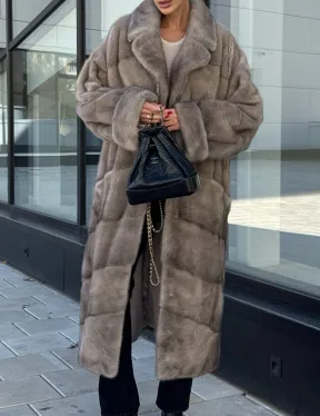 Шуба из меха норки в стиле «Oversize» - цвет сильвер