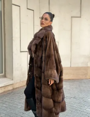 Шуба из меха норки с воротником из куницы - цвет соболь