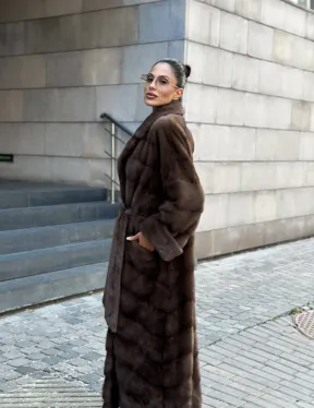 Шуба норковая английский воротник - цвет соболь