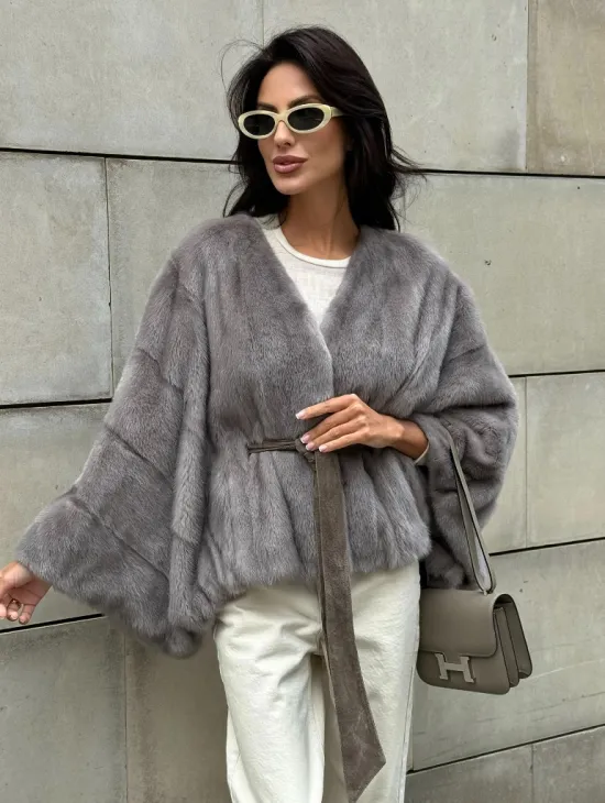 Модная летучая мышь из меха норки - цвет серый