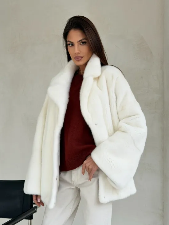 Шуба автоледи из белой норки NAFA MINK - роспуск