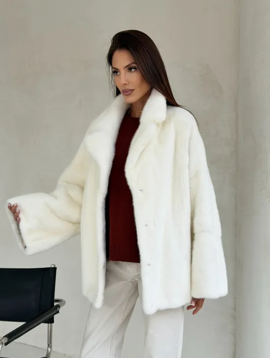 Шуба автоледи из белой норки NAFA MINK - роспуск