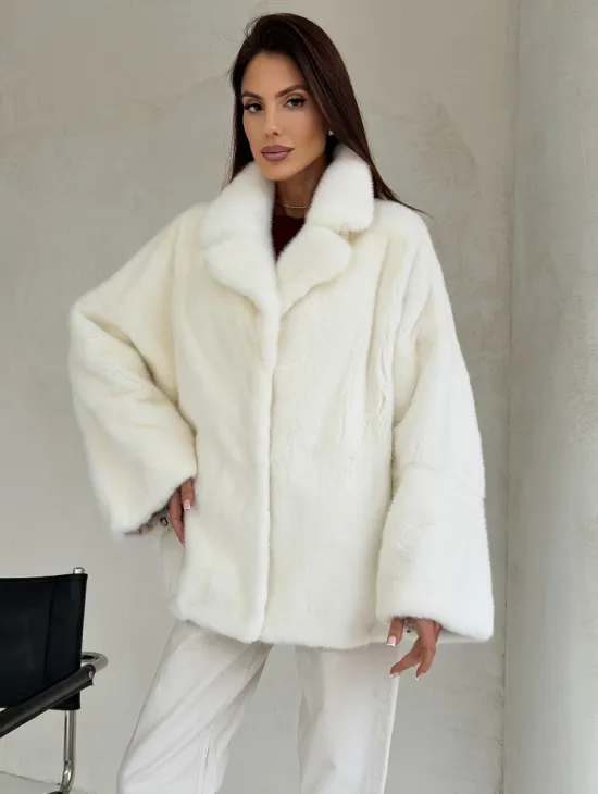 Шуба автоледи из белой норки NAFA MINK - роспуск