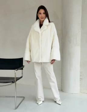 Шуба автоледи из белой норки NAFA MINK - роспуск