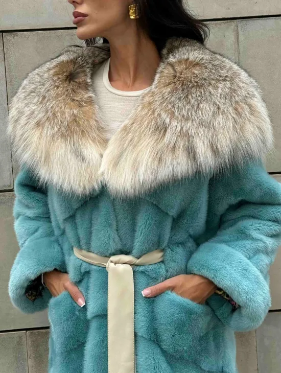 Шуба норковая с капюшоном из меха рыси - цвет Тиффани