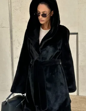 Черная шуба с капюшоном из меха норки BlackGlama - роспуск