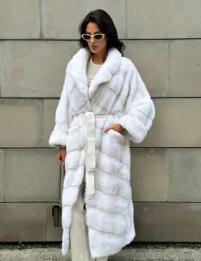 Светлая норковая шуба с английским воротом - цвет паломино