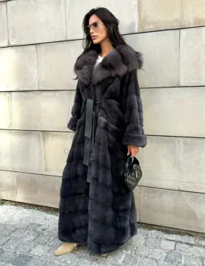 Длинная норковая шуба с капюшоном из меха куницы - цвет графит