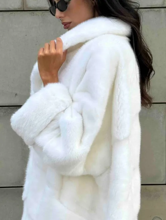 Длинная норковая шуба White COLLECTION с английским воротником