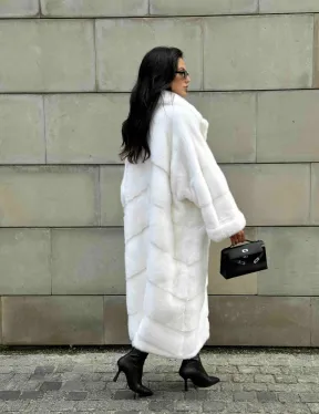 Длинная норковая шуба White COLLECTION с английским воротником