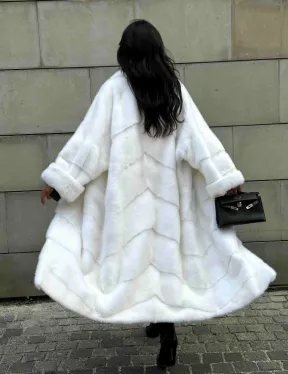 Длинная норковая шуба White COLLECTION с английским воротником