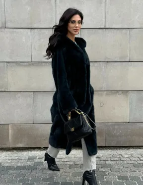 Шуба из аукционной норки NAFA с капюшоном