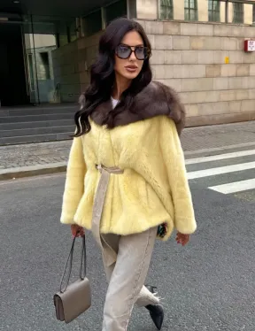 Женское норковое пончо с капюшоном из меха куницы