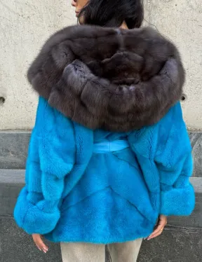 Норковый полушубок с капюшоном из меха куницы - цвет голубой