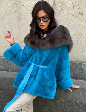 Норковый полушубок с капюшоном из меха куницы - цвет голубой