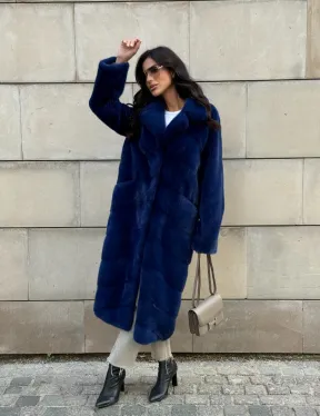 Синяя шуба из аукционного меха норки - английский воротник