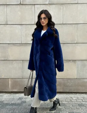 Синяя шуба из аукционного меха норки - английский воротник