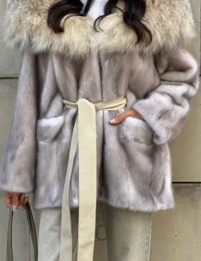 Полупальто из меха норки с капюшоном, отделка из меха рыси - цвет колотый лед
