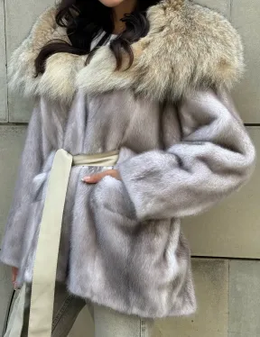 Полупальто из меха норки с капюшоном, отделка из меха рыси - цвет колотый лед