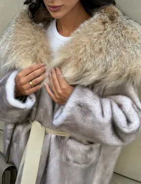 Полупальто из меха норки с капюшоном, отделка из меха рыси - цвет колотый лед