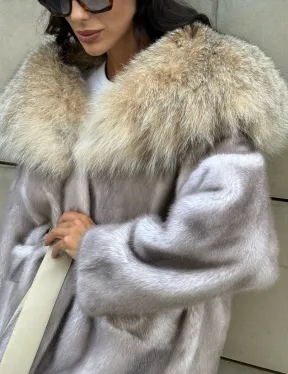 Полупальто из меха норки с капюшоном, отделка из меха рыси - цвет колотый лед