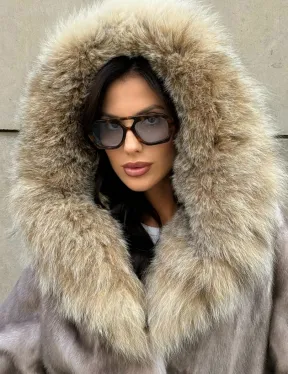 Полупальто из меха норки с капюшоном, отделка из меха рыси - цвет колотый лед