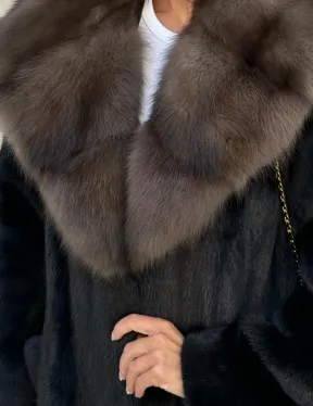 Шуба из норки Saga furs с капюшоном куницы, цельный мех - TOTAL BLACK