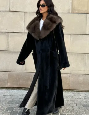 Шуба из норки Saga furs с капюшоном куницы, цельный мех - TOTAL BLACK