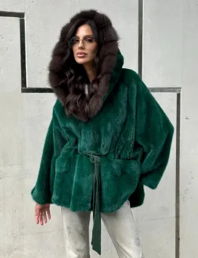Шуба летучая мышь из норки с капюшоном из куницы - темный изумруд