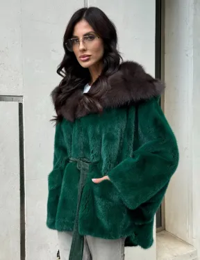 Шуба летучая мышь из норки с капюшоном из куницы - темный изумруд