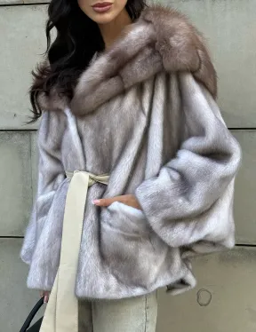 Шуба летучая мышь из меха норки с капюшоном куницы в технологии роспуск