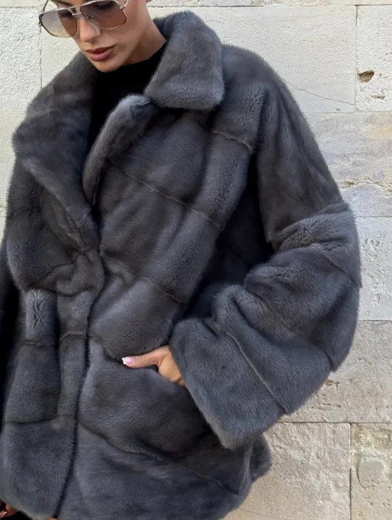 Короткая норковая шуба с английским воротником - цвет графит
