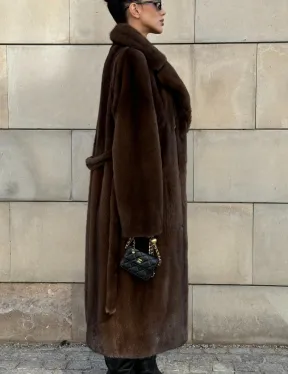 Норковая шуба цельный мех английский воротник KOPENHAGEN FUR