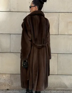 Норковая шуба цельный мех английский воротник KOPENHAGEN FUR