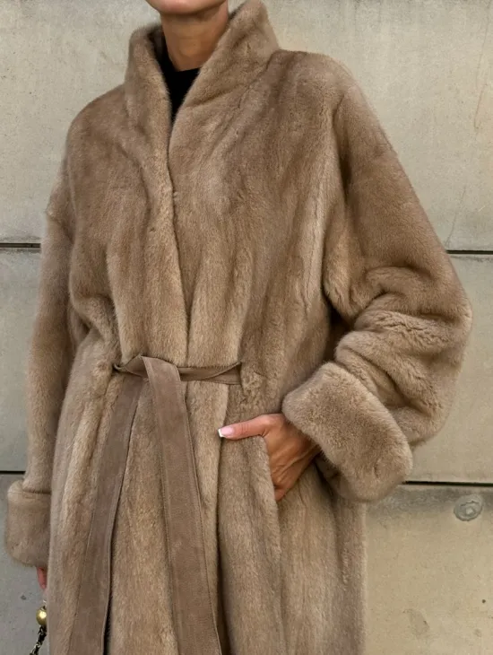 Норковая шуба цельный мех стойка воротник - цвет Caramel