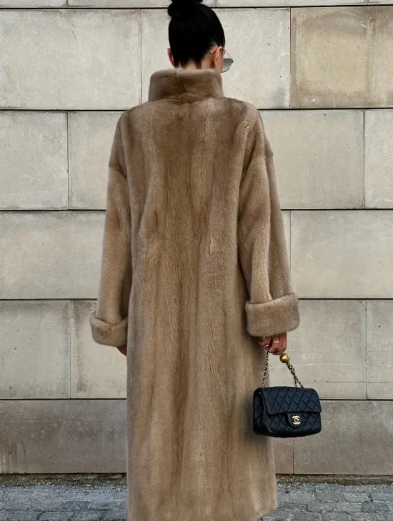 Норковая шуба цельный мех стойка воротник - цвет Caramel