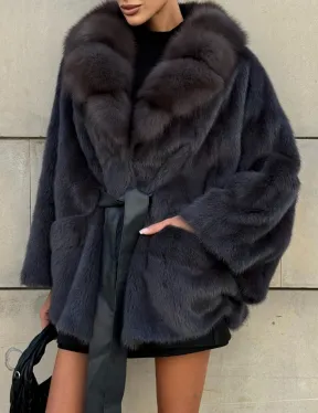 Летучая мышь из меха норки с воротником из куницы - цвет темный графит