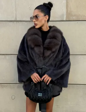 Летучая мышь из меха норки с воротником из куницы - цвет темный графит