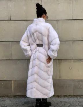 Норковая шуба с поясом, стойка воротник - цвет колотый лед