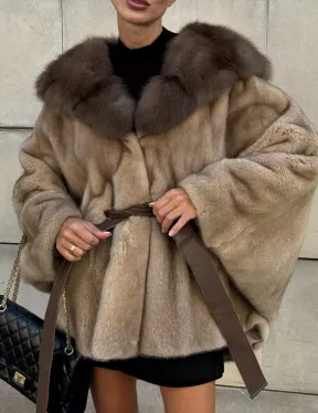 Шуба из аукционного меха норки NAFA MINK с капюшоном из куницы
