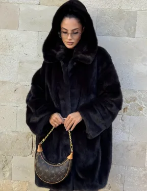 Шуба из аукционной норки с капюшоном роспуск - цвет уголь