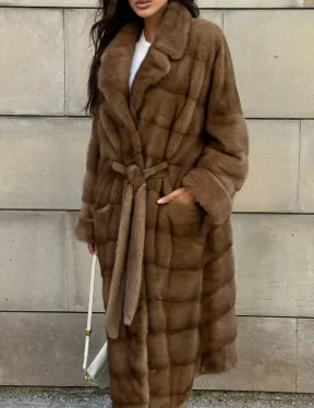 Шуба из меха аукционной норки Vintage Gold с меховым поясом
