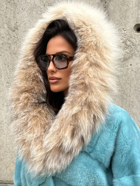 Шуба автоледи из норки с капюшоном из меха рыси - цвет Tiffany