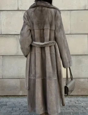 Норковая шуба цельный мех с поясом Luxury Line - цвет silver