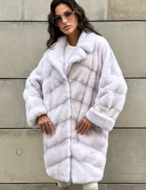 Шуба в диагональной выкладке меха норки с английским воротником - цвет жемчуг