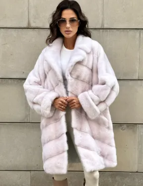 Шуба в диагональной выкладке меха норки с английским воротником - цвет жемчуг