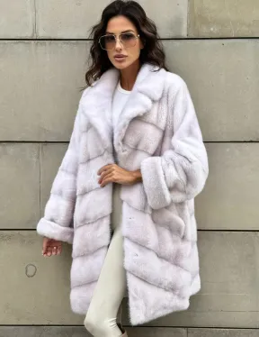 Шуба в диагональной выкладке меха норки с английским воротником - цвет жемчуг